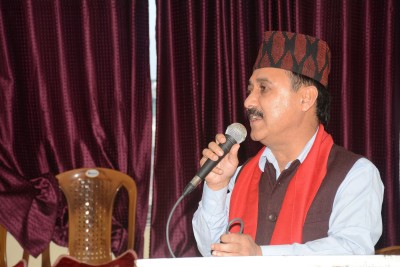  लोकतान्त्रिक गणतन्त्रको विकल्प राजतन्त्र होइन : महामन्त्री शर्मा 